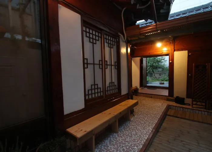 Icos Guesthouse 1 - Female Only