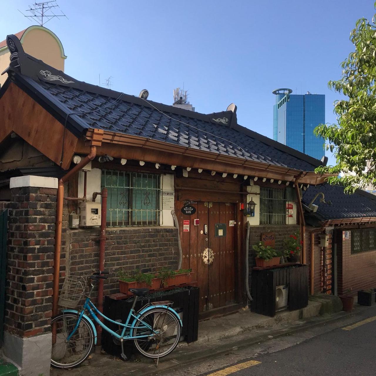 Icos 1 - Female Only Gasthof Seoul